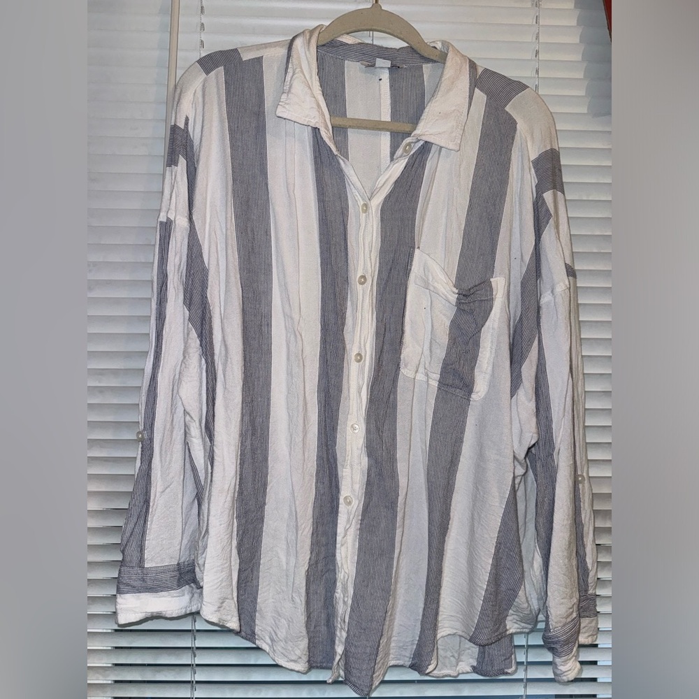 American Eagle Striped Button Up - Large - image 2